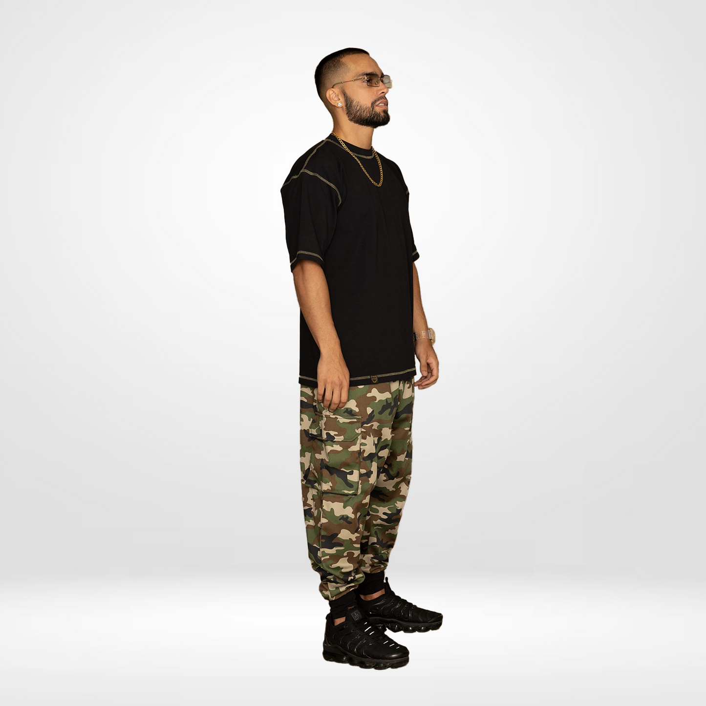 MEN'S T-SHIRT AND ARMY TROUSERS SET