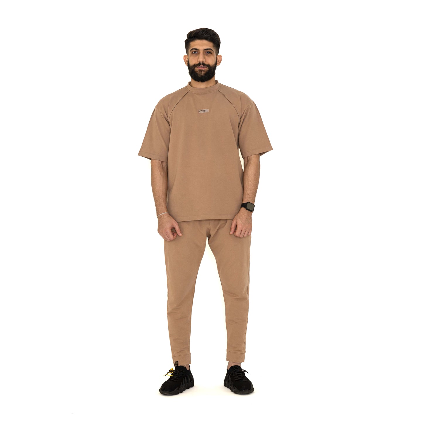 T-SHIRT AND TROUSERS SET